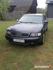 Audi A8 D2