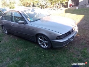 BMW E39 523 na części