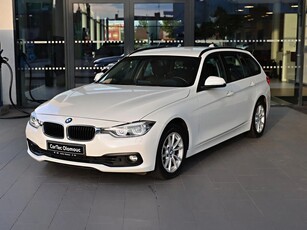 BMW Seria 3 318i