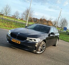 BMW Seria 5 520d Sport Line sport