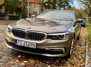 BMW Seria 5 530d Luxury Line