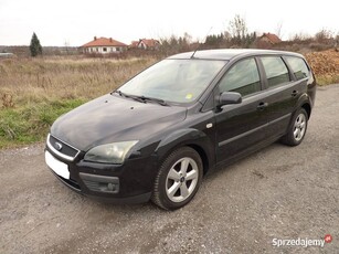 Ford FOCUS benzyna