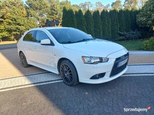 Mitsubishi Lancer Sportback 2,0 Bogata wersja INSTYLE NAVI DVD