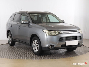 Mitsubishi Outlander 2.2 DI-D