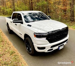 Nowy Dodge Ram 1500 5,7 V8 HEMI eTorque 2023 Przebieg 2777km Okazja pilne