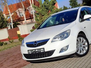 Opel Astra IV 1.4 T Cosmo