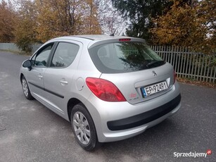 Peugeot 207 benzyna Stary model silnika