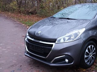 Peugeot 208 82 PureTech Style