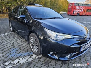 Toyota Avensis 2.0 Diesel salon Polska super stan