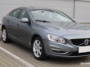 Volvo S60 D2