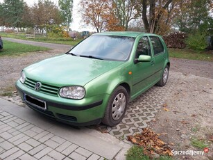 Vw Golf 1.6 benzyna Automat