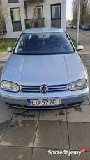 VW Golf 1.6B 2003 rok