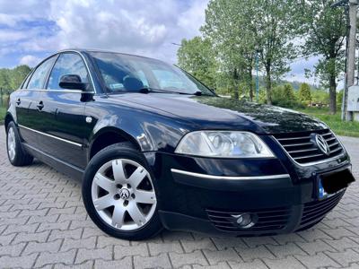 Używane Volkswagen Passat - 9 900 PLN, 241 200 km, 2001