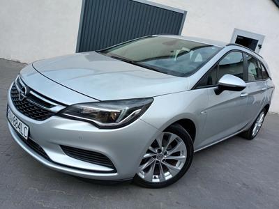 Używane Opel Astra - 40 900 PLN, 119 991 km, 2017