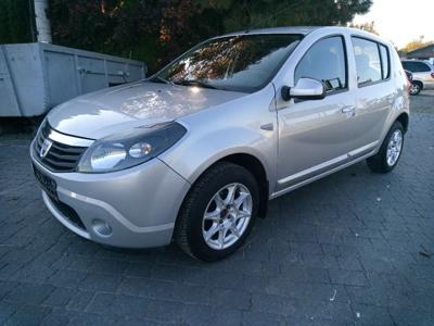 Używane Dacia Sandero - 15 000 PLN, 240 056 km, 2010