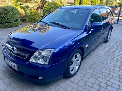 Używane Opel Vectra - 7 500 PLN, 218 400 km, 2004