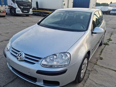 Używane Volkswagen Golf - 11 999 PLN, 111 200 km, 2004