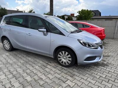 Używane Opel Zafira - 36 500 PLN, 43 000 km, 2016