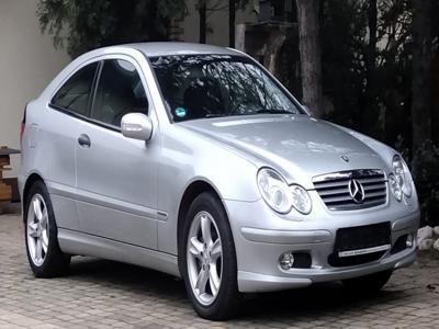 Używane Mercedes-Benz Klasa C - 14 900 PLN, 200 000 km, 2004