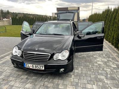 Używane Mercedes-Benz Klasa C - 26 900 PLN, 205 000 km, 2006