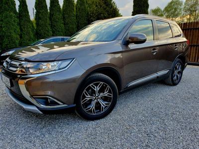 Mitsubishi Outlander 2.0 Benzynka niski przebieg Stan perfekcyjny