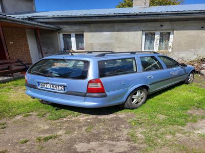 Używane Opel Vectra - 3 100 PLN, 330 000 km, 1997