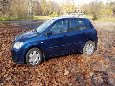 Używane Toyota Corolla - 9 500 PLN, 214 385 km, 2005