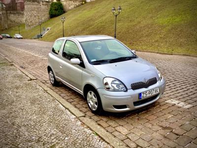 Używane Toyota Yaris - 7 000 PLN, 265 120 km, 2003