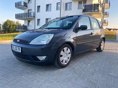 Używane Ford Fiesta - 6 000 PLN, 202 000 km, 2004