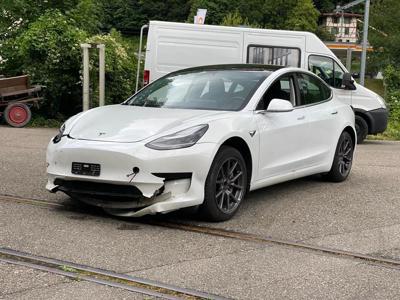 Używane Tesla Model 3 - 64 900 PLN, 89 100 km, 2020