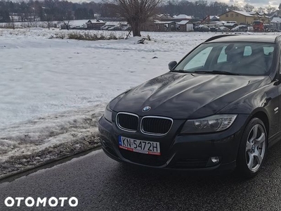 BMW Seria 3 320d xDrive Luxury Line