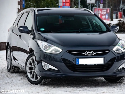 Hyundai i40 i40cw 1.7 CRDi Fifa World Cup Edition