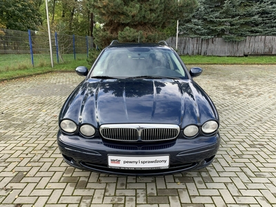 Jaguar X-Type