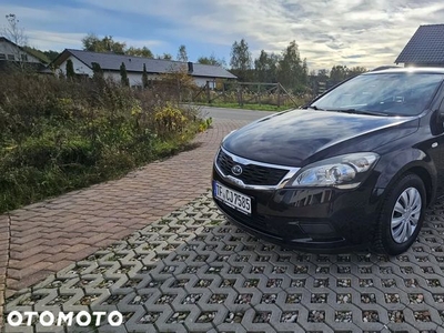 Kia Ceed 1.4 CVVT Attract