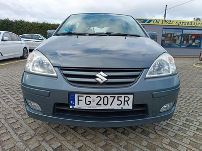 Suzuki Liana