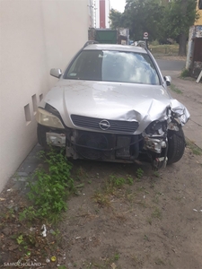 Używane Opel Adam Opel astra g rok 2001 uszkodzona klapa przednia zderzak błotnik lewy silnik odpala opłaty do konca roku tel 883 435 604