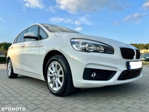 BMW Seria 2 216d Advantage