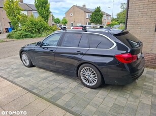 BMW Seria 3 318d