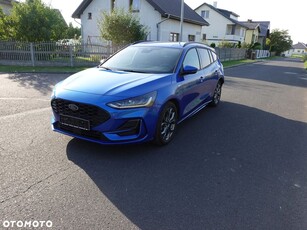 Ford Focus 1.0 EcoBoost Hybrid ST-LINE DESIGN