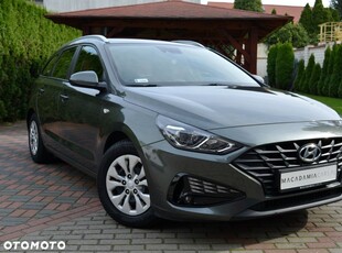 Hyundai i30 1.6 D Classic +