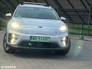 Kia Niro e-Niro 64kWh M