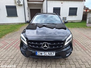 Mercedes-Benz GLA 220 4-Matic AMG Line