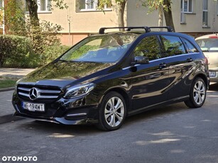 Mercedes-Benz Klasa B 220 4-Matic