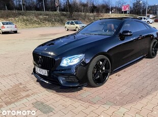 Mercedes-Benz Klasa E 300 Coupe 9G-TRONIC