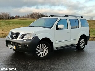 Nissan Pathfinder 3.0 D V6 LE EU5