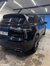 Porsche Cayenne Standard