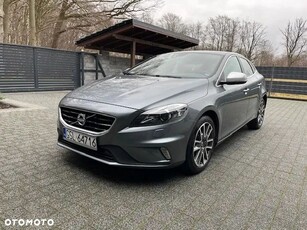 Volvo V40 D2 Drive-E Summum