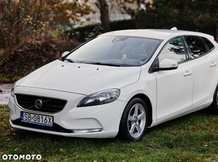 Volvo V40 D2 R Design