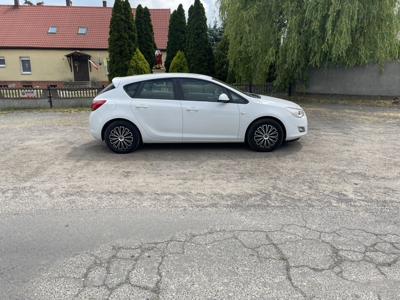 Używane Opel Astra - 22 900 PLN, 157 000 km, 2011