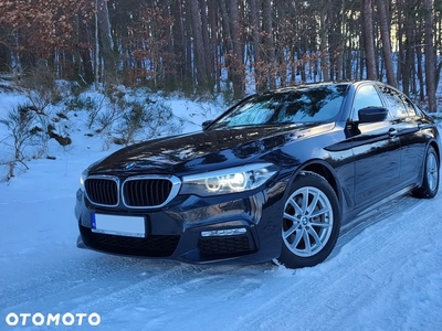 BMW Seria 5 520d xDrive M Sport sport